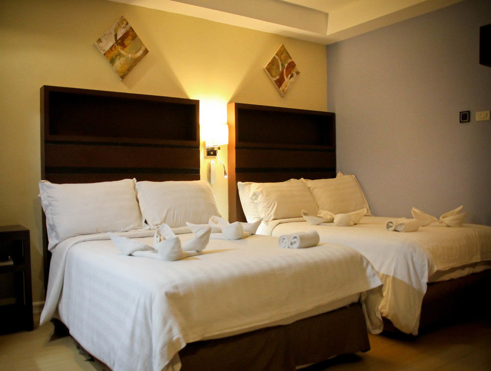 סבו La Gloria Residence Inn מראה חיצוני תמונה